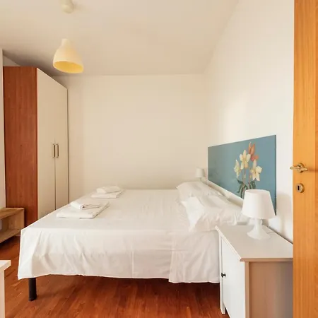 Leopolda Modern By Mmega * Florence
