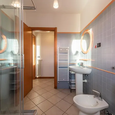 Apartment Leopolda Modern By Mmega Florence